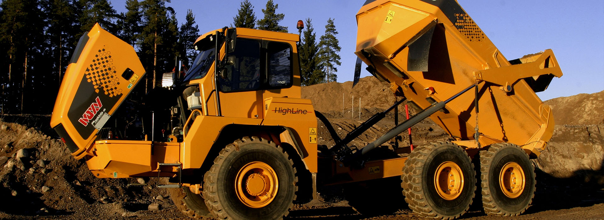 jj excavator hero